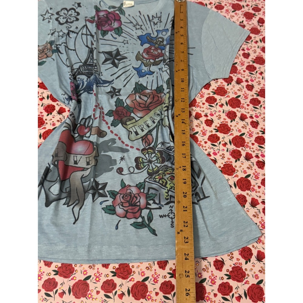 Vintage Style y2k Tattoo Graphic Print T-Shirt Light Blue Roses Stars XL RN
V2 - Picture 5 of 6